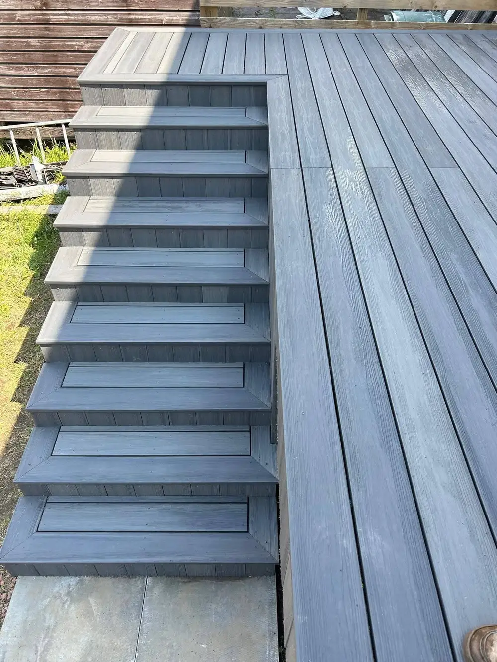 Composite decking steps built by Glasgow Decking Group
